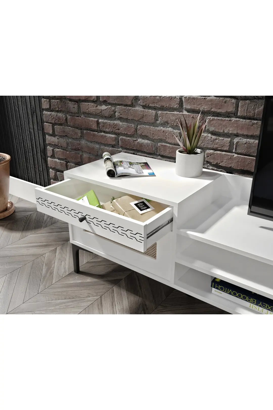 Trio Hazeran Tv Ünitesi(%100mdf) 5